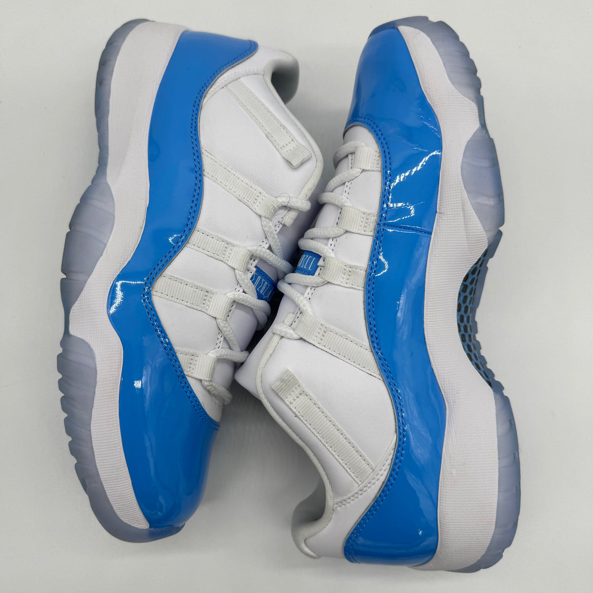 Jordan 11 Low University Blue (2026)
