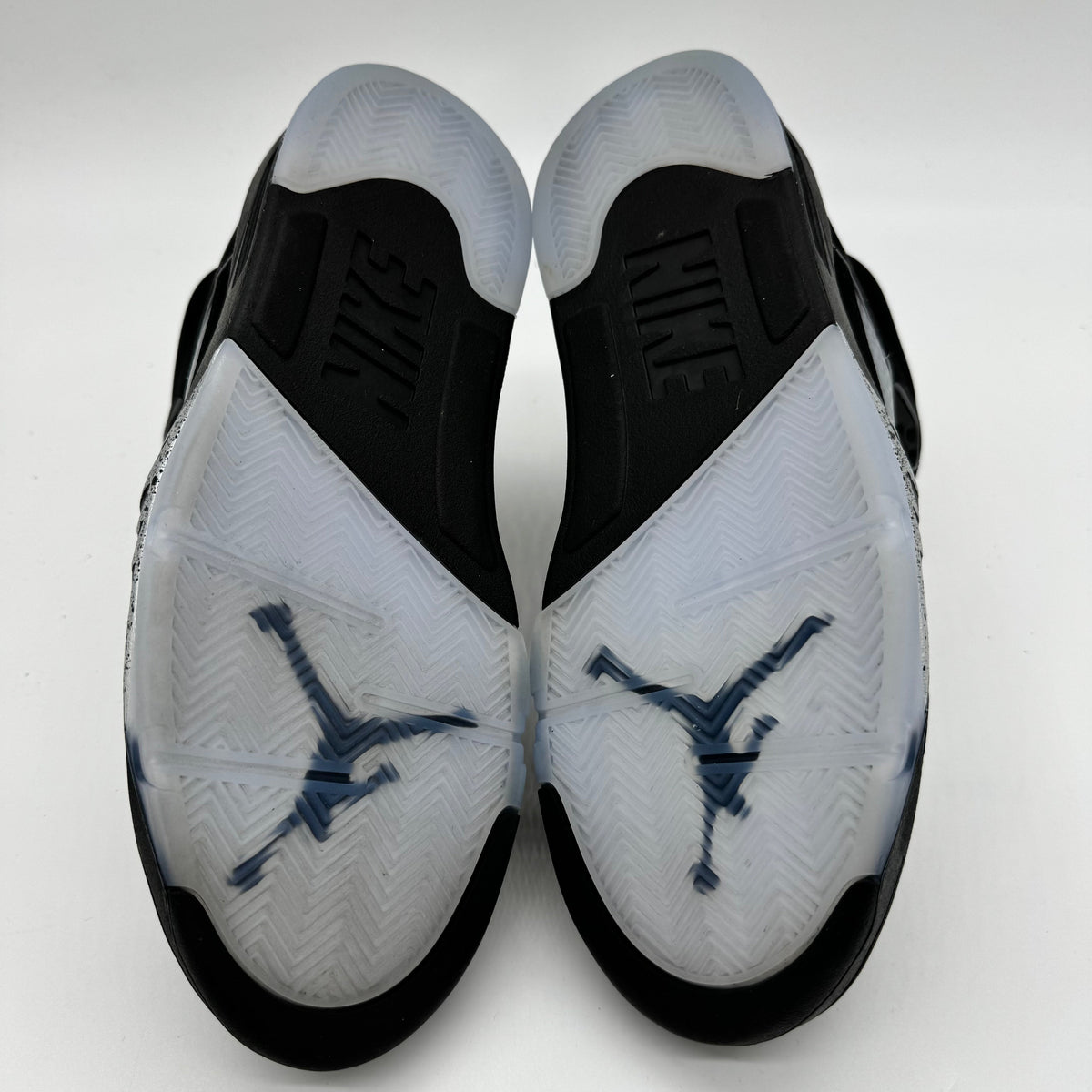 Jordan 5 OG Black Metallic Reimagined