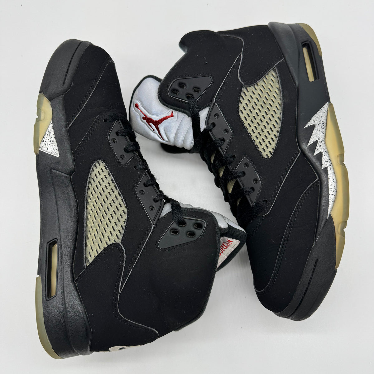 Jordan 5 Black Metallic (2016)