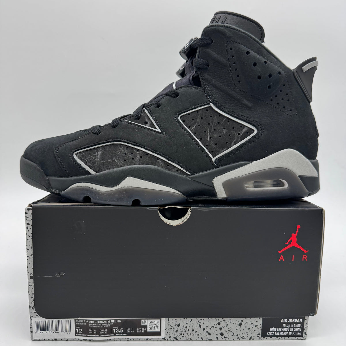 Jordan 6 Cap and Gown
