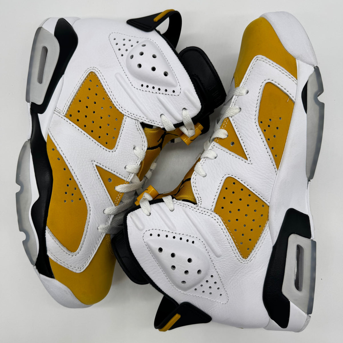 Jordan 6 Yellow Ochre