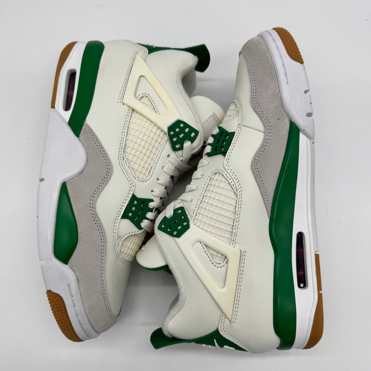 Jordan 4 SB Pine Green