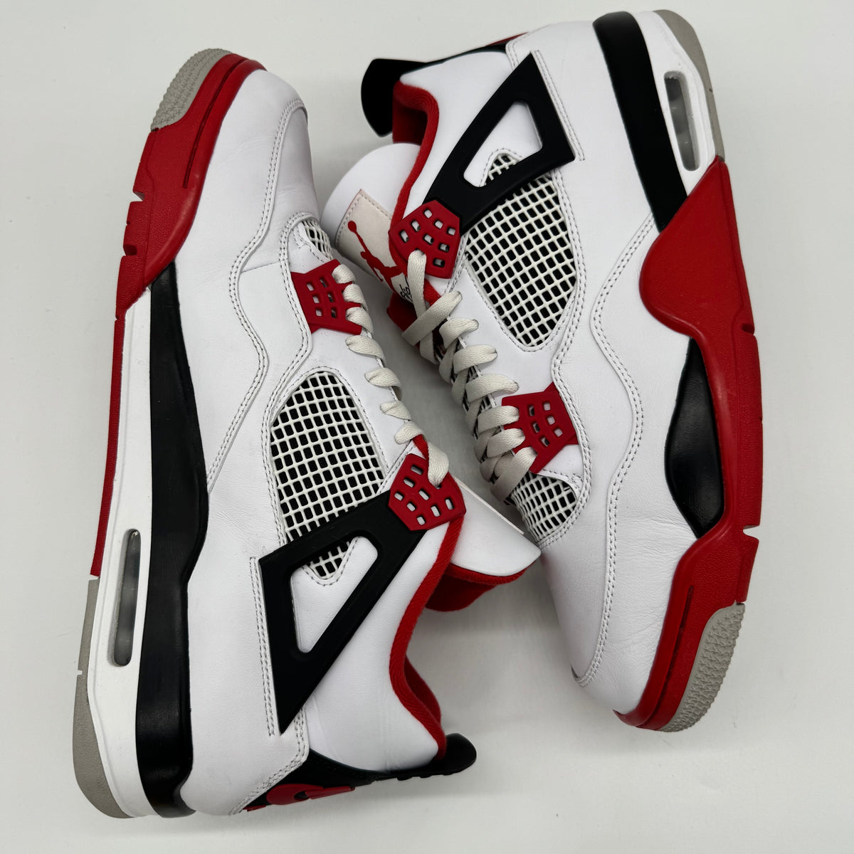 Jordan 4 Fire Red (2020)