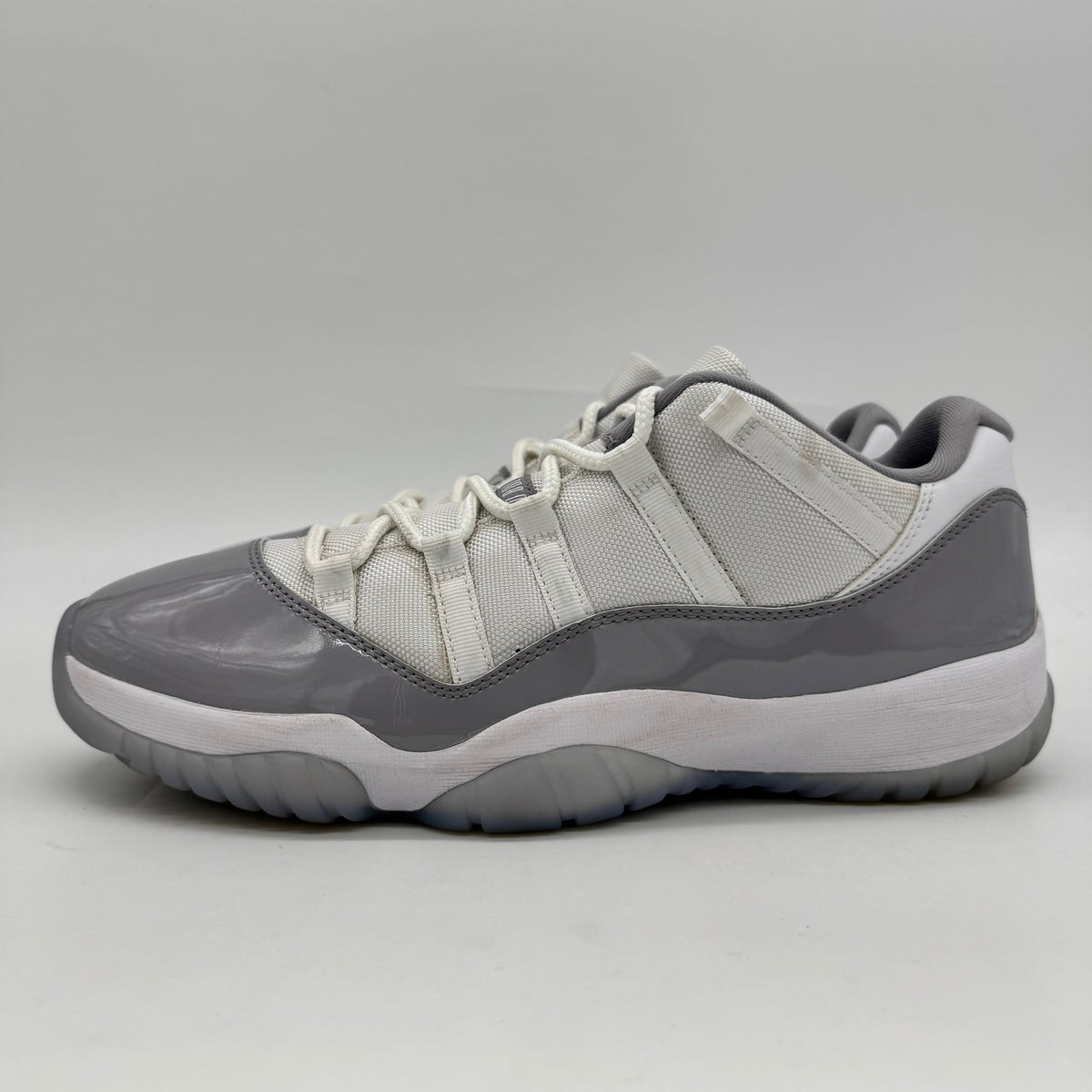 Jordan 11 Low Cement Grey
