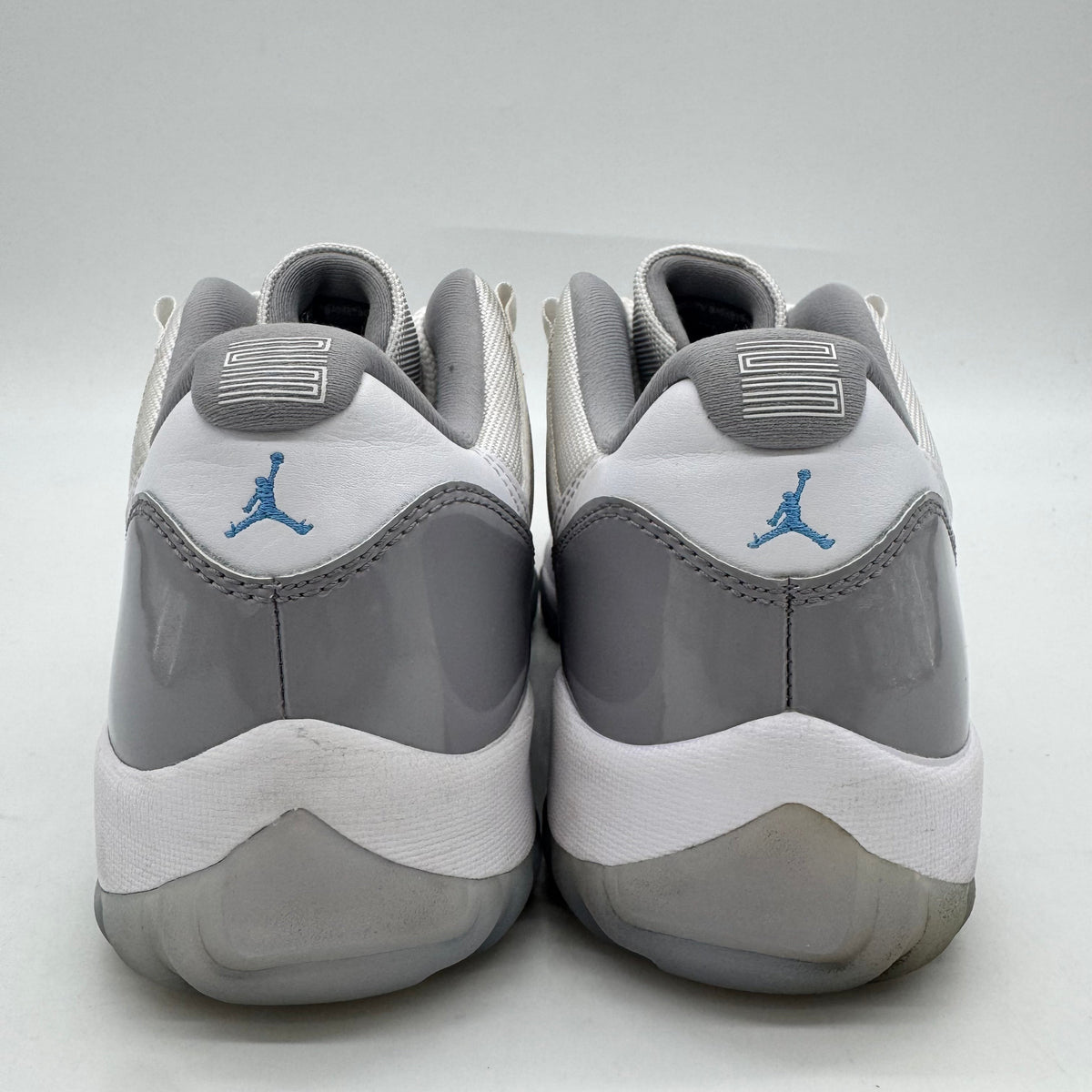Jordan 11 Low Cement Grey