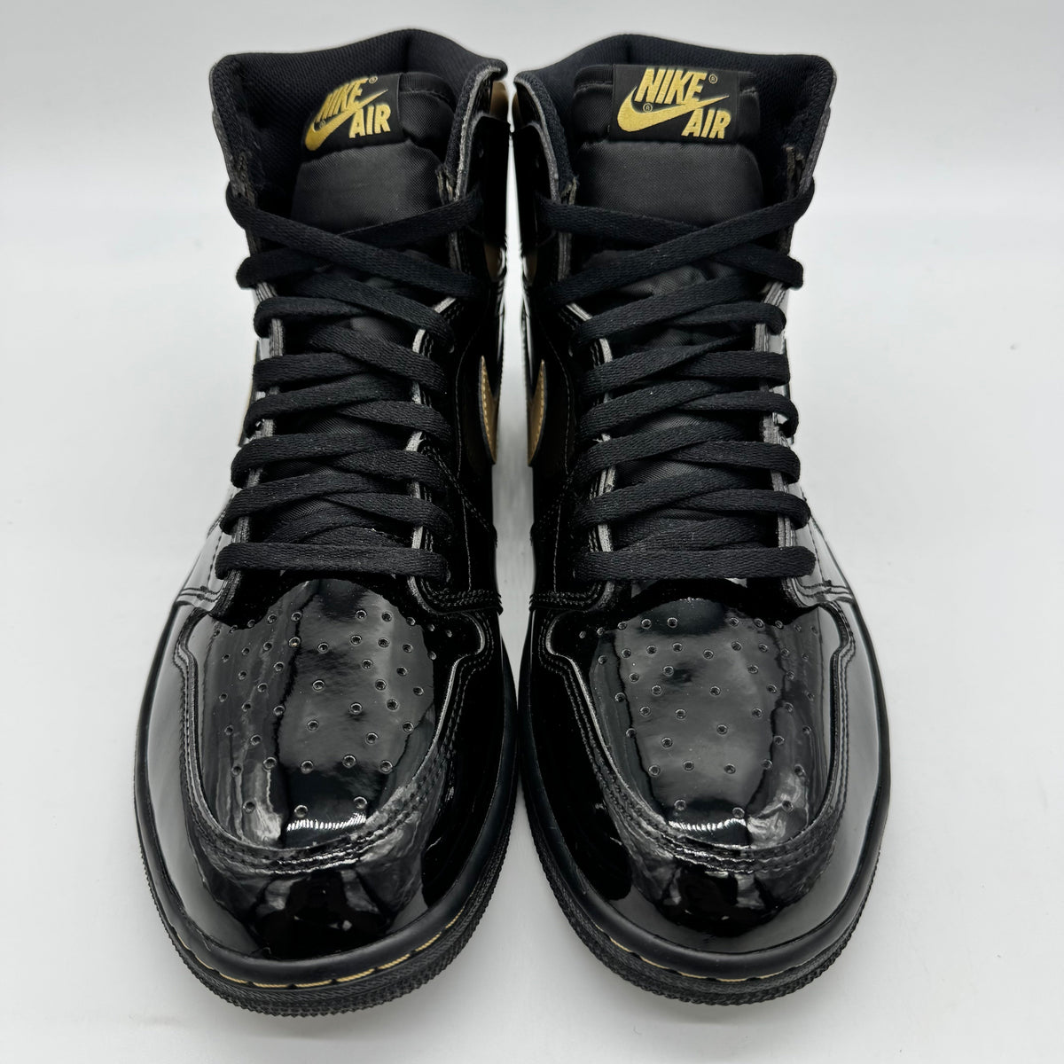 Jordan 1 High Black Metallic Gold (2020)