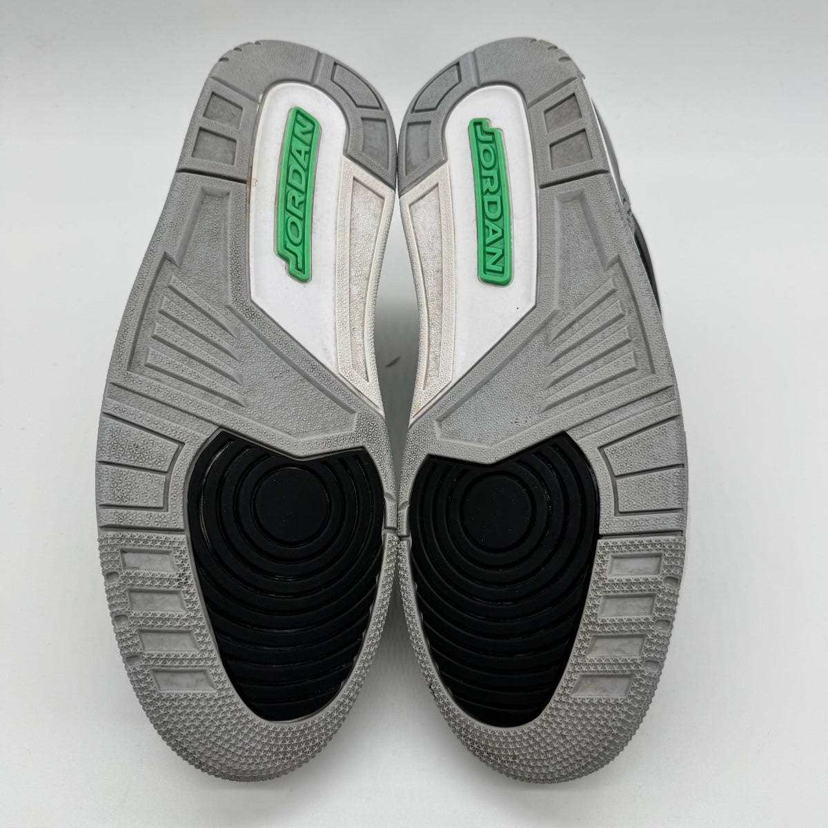 Jordan 3 Green Glow