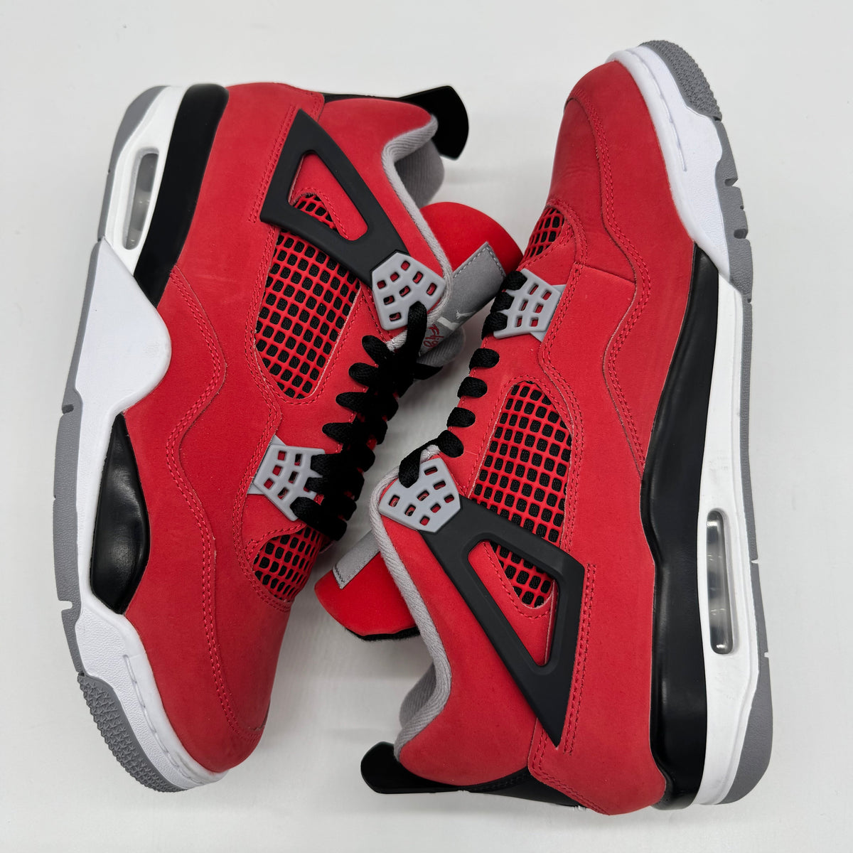 Jordan 4 Toro Bravo (2026)