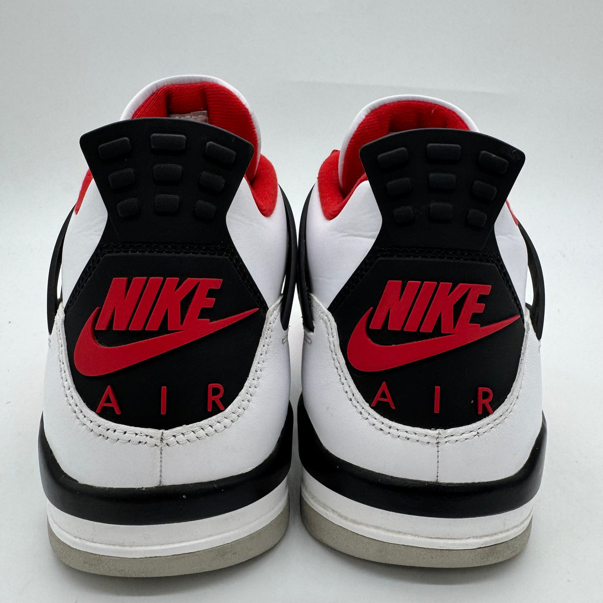 Jordan 4 Fire Red (2020)