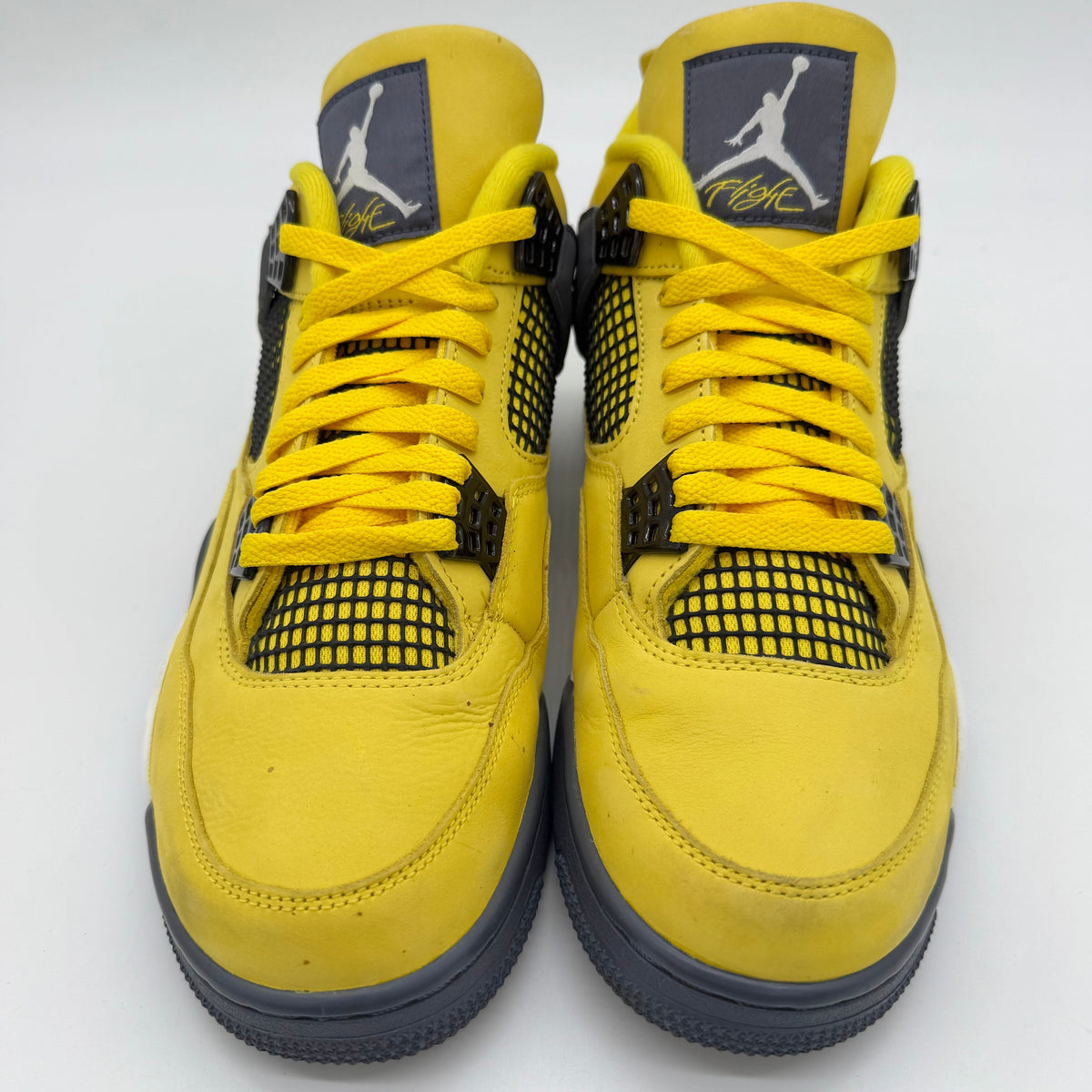 Jordan 4 Lightning (2021)