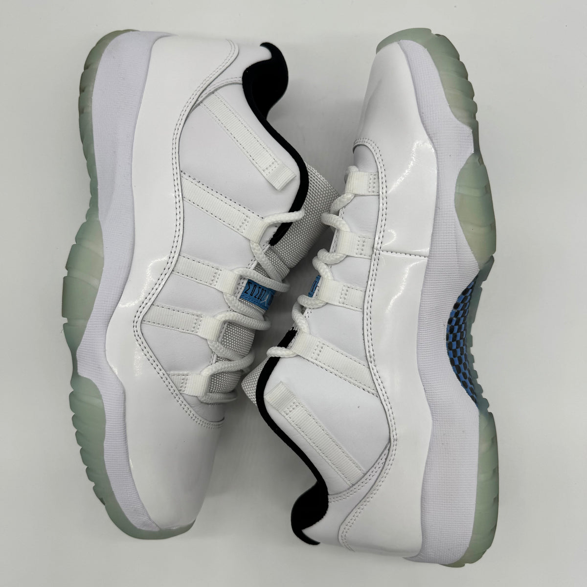 Jordan 11 Low Legend Blue (Copy)