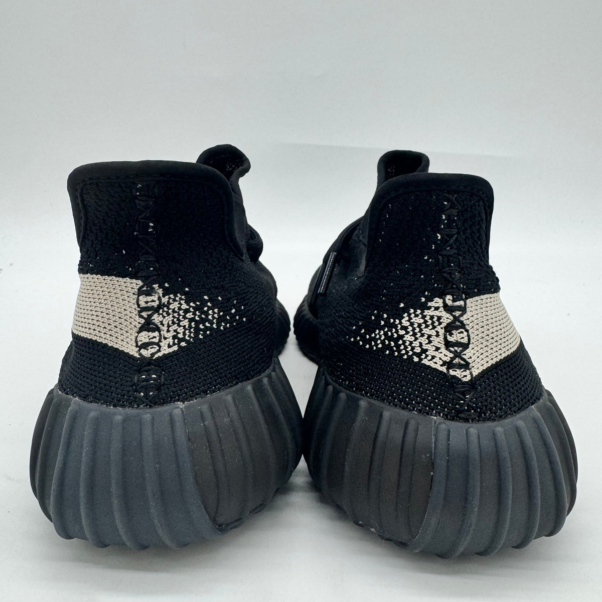 Adidas Yeezy Boost 350 V2 Core Black White