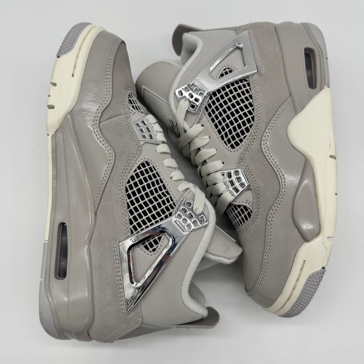 Jordan 4 Frozen Moments (Women's)