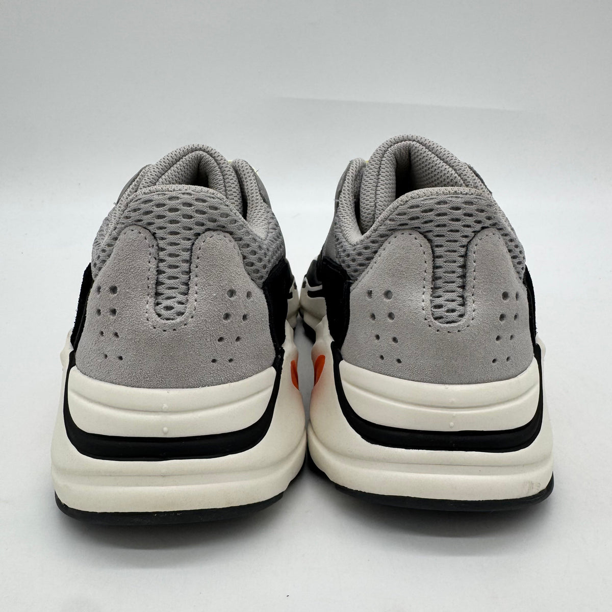 Adidas Yeezy Boost 700 Wave Runner