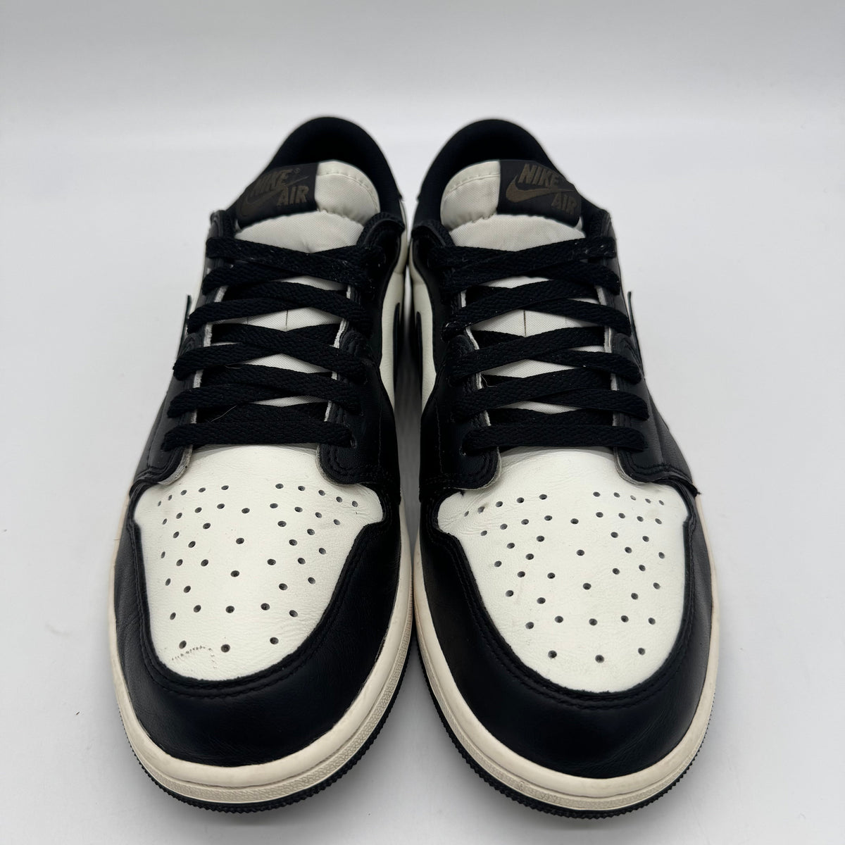 Jordan 1 Low OG Mocha