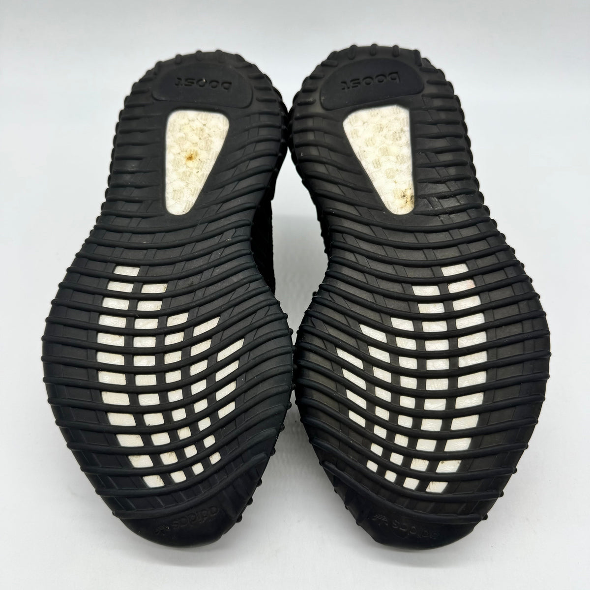 Adidas Yeezy Boost 350 V2 Core Black Red