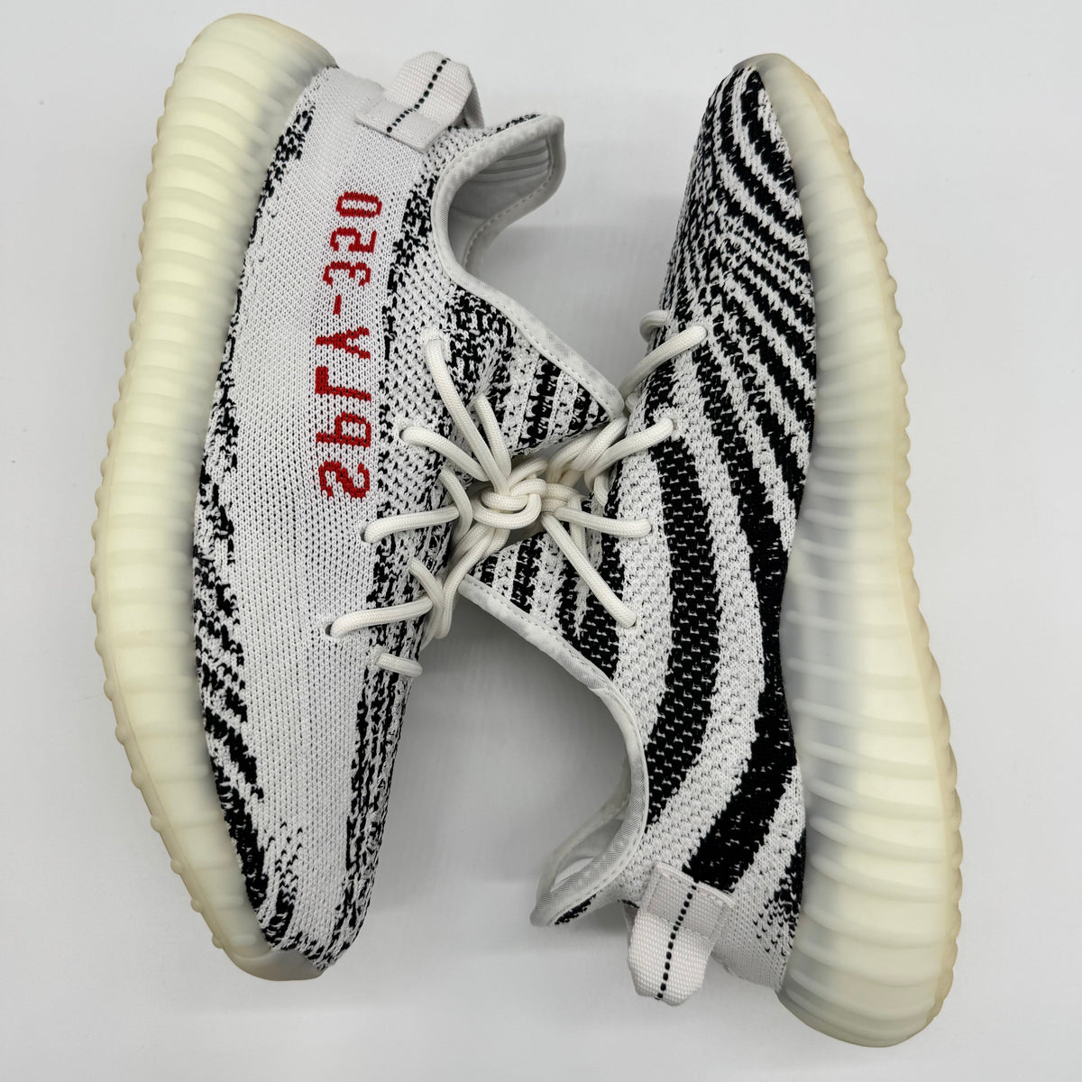 Adidas Yeezy Boost 350 V2 Zebra