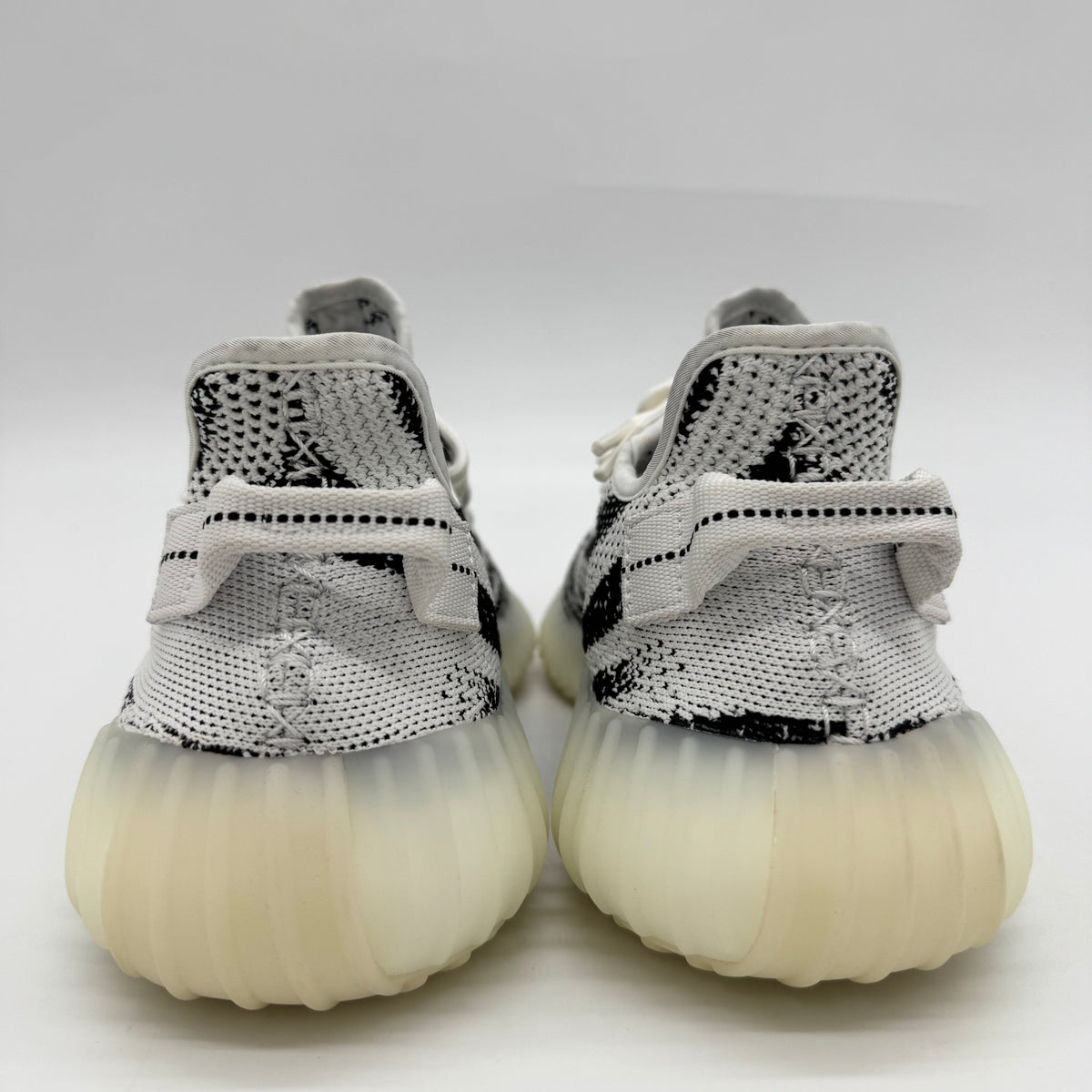 Adidas Yeezy Boost 350 V2 Zebra