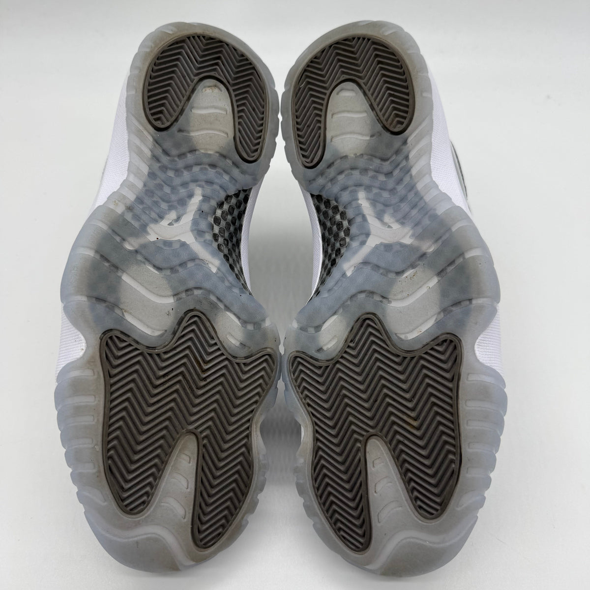 Jordan 11 Cool Grey (2021)