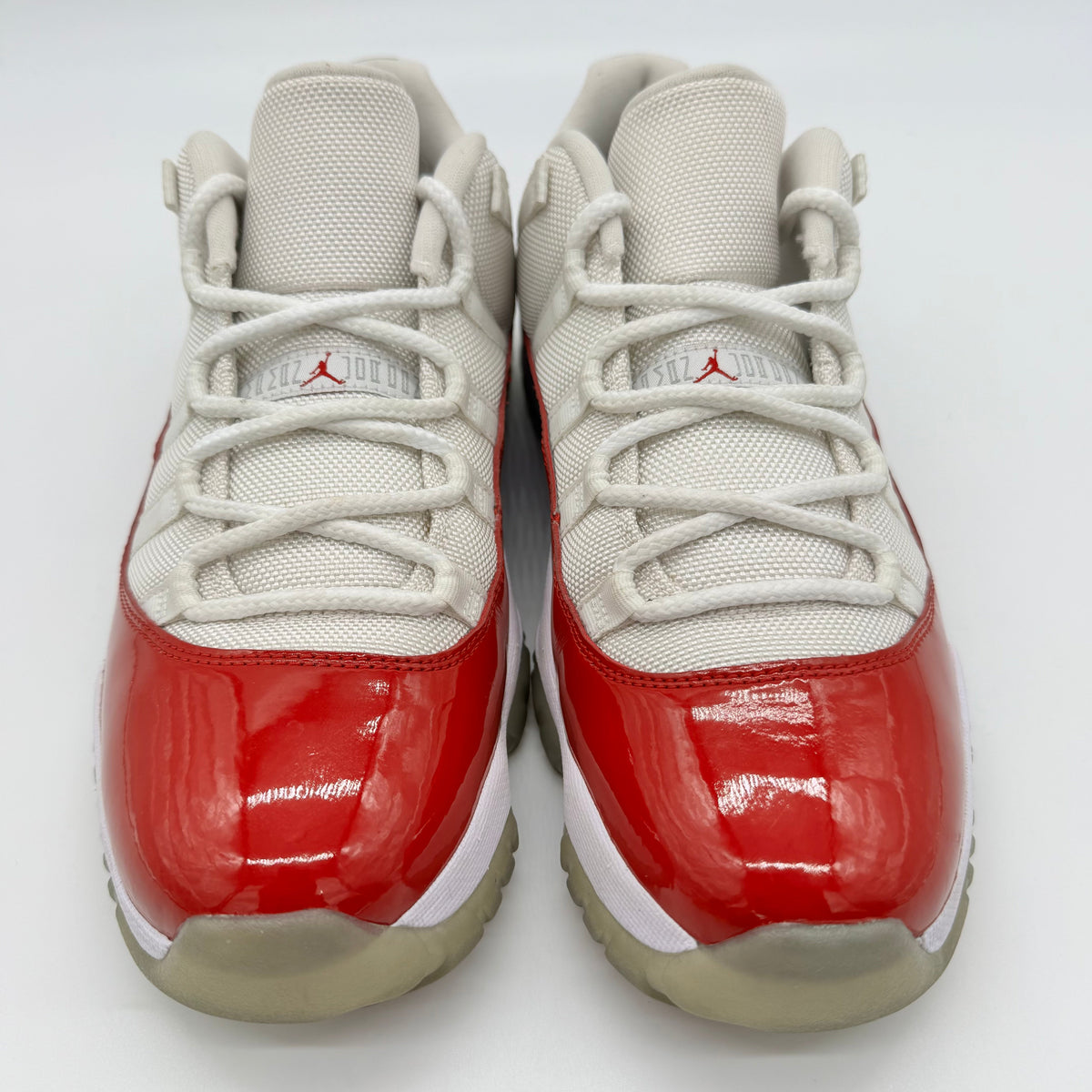Jordan 11 Low Cherry (2016)