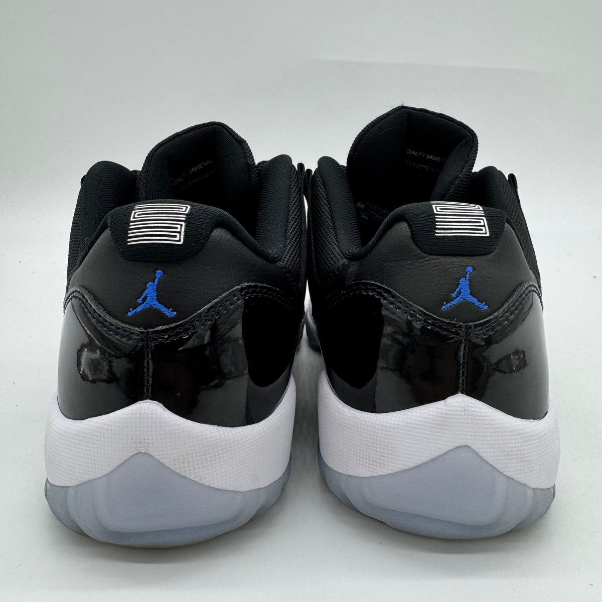 Jordan 11 Low Space Jam