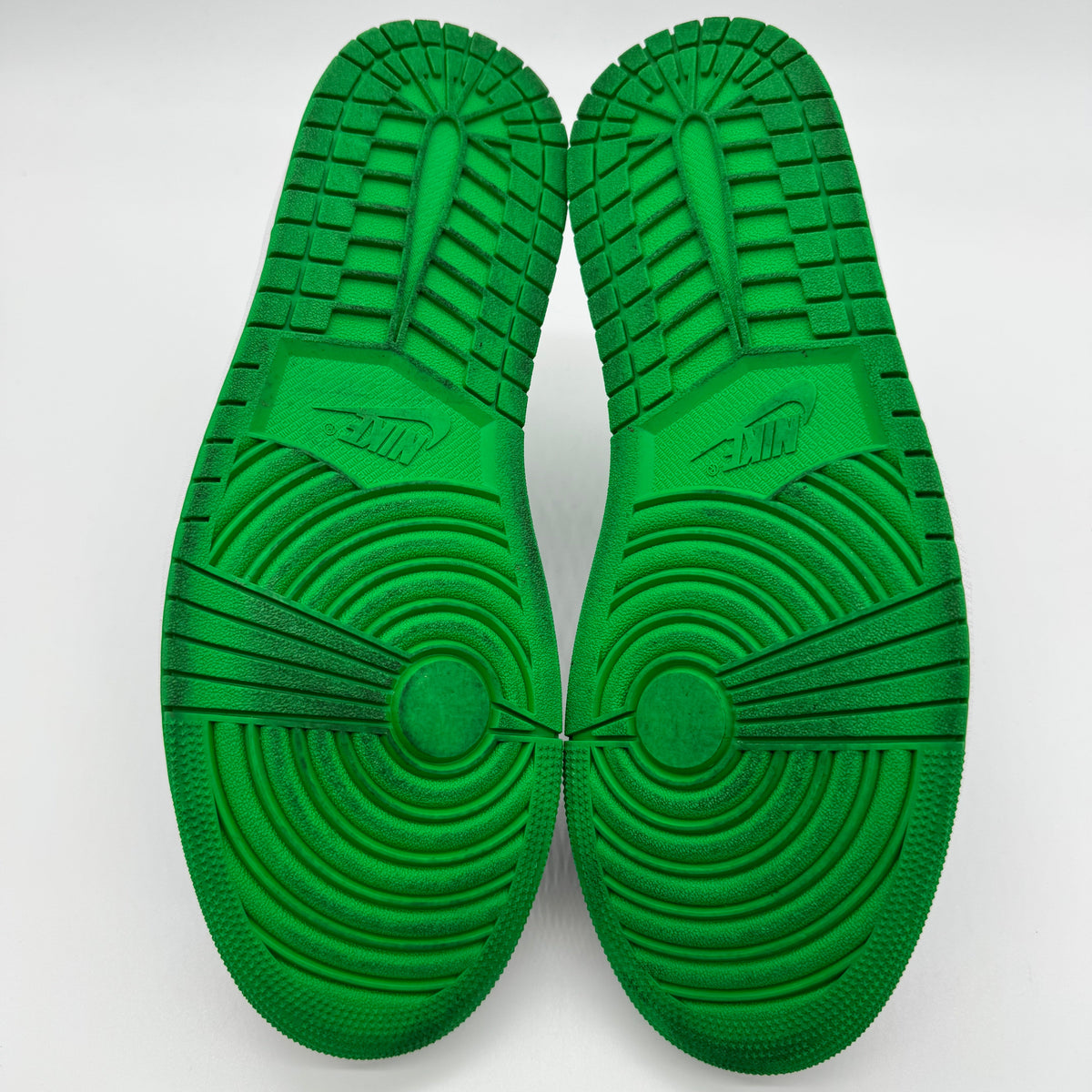 Jordan 1 High OG Lucky Green