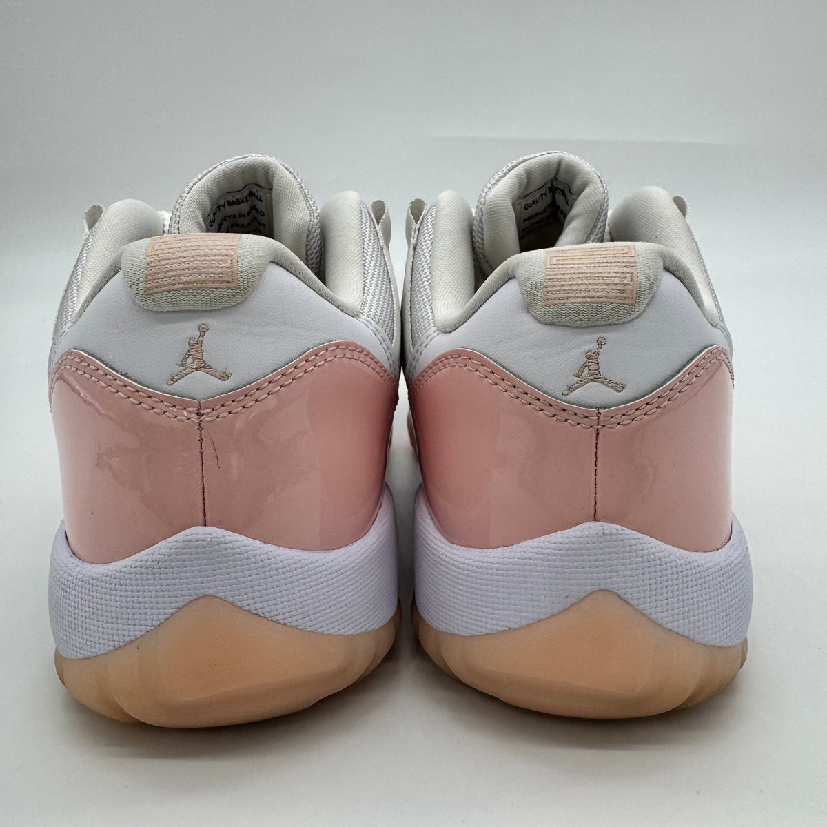 Jordan 11 Low Legend Pink