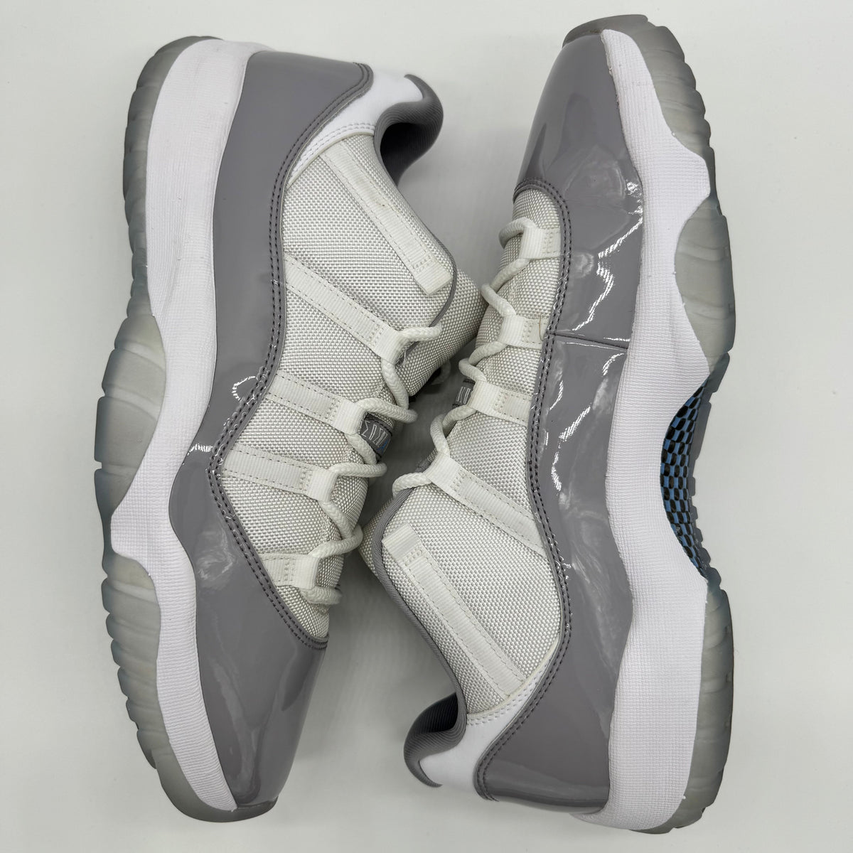 Jordan 11 Low Cement Grey