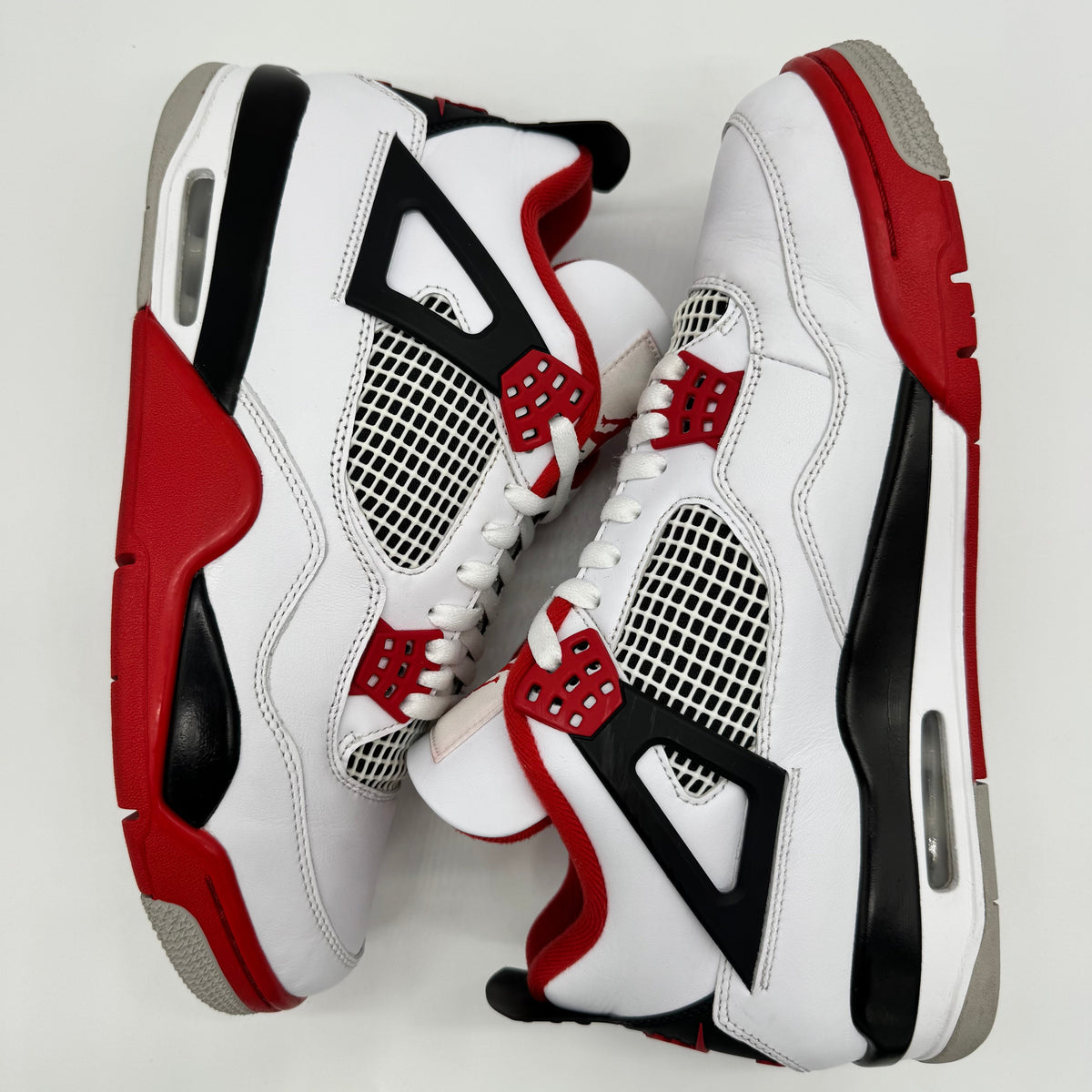 Jordan 4 Fire Red (2020)