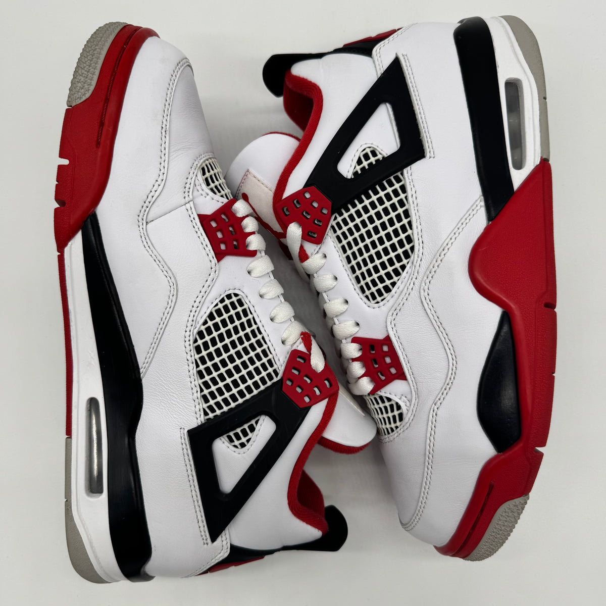 Jordan 4 Fire Red (2020)