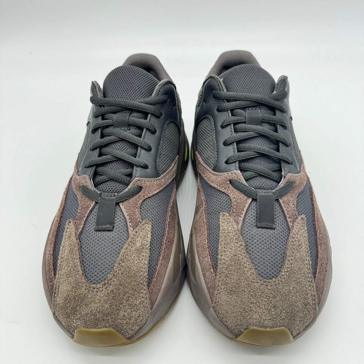 Adidas Yeezy Boost 700 Mauve