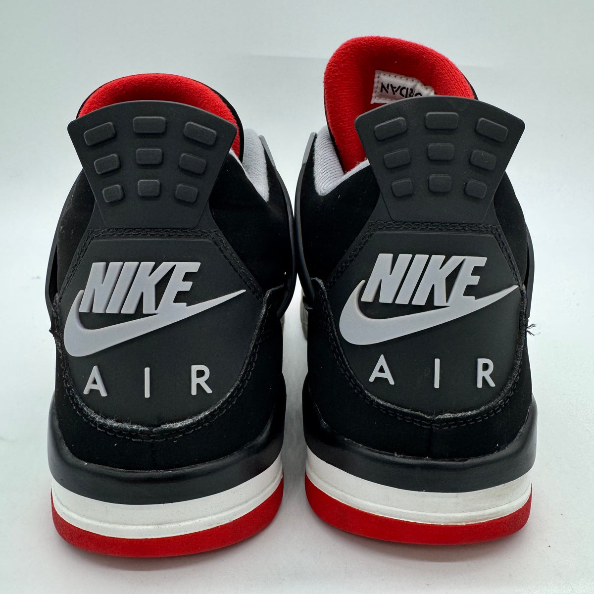 Jordan 4 Bred (2019)