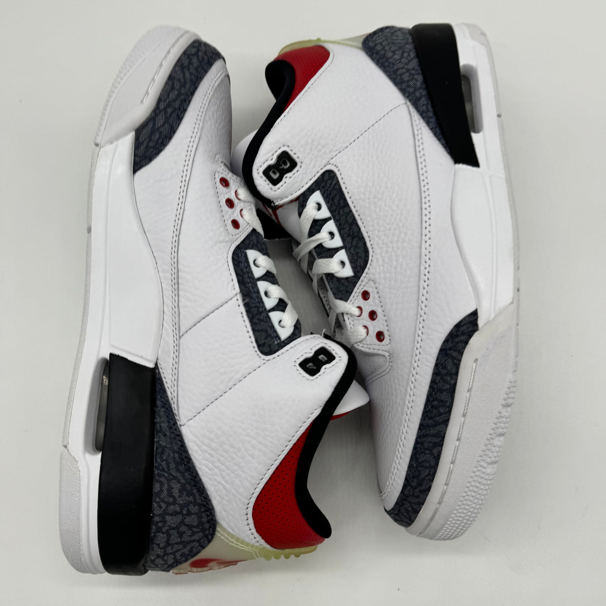 Jordan 3 SE Fire Red Denim (2020)