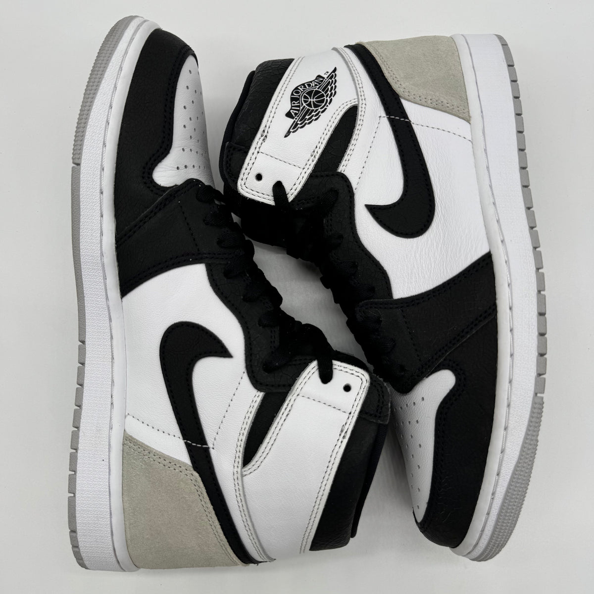 Jordan 1 High OG Bleached Coral