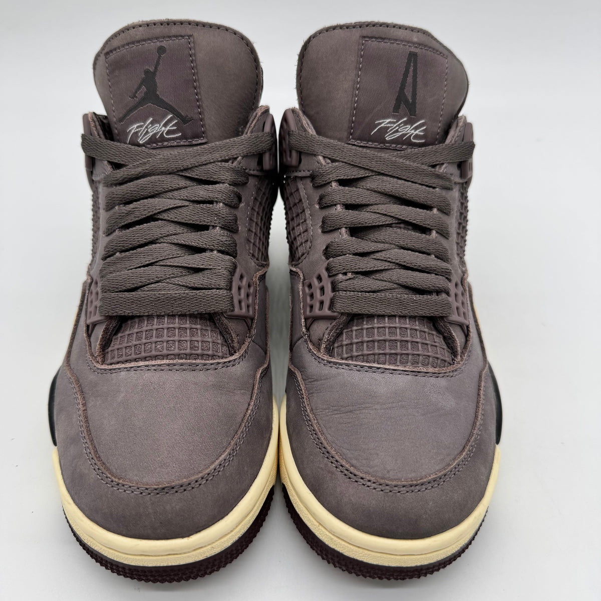 Jordan 4 SP A Ma Maniere Violet Ore