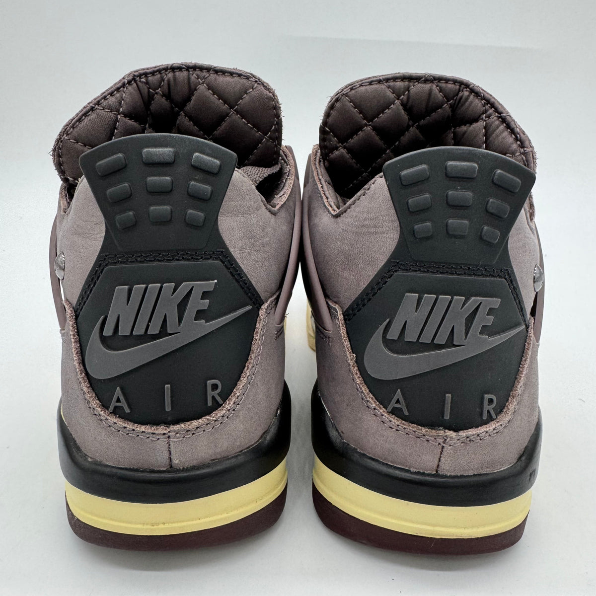 Jordan 4 SP A Ma Maniere Violet Ore