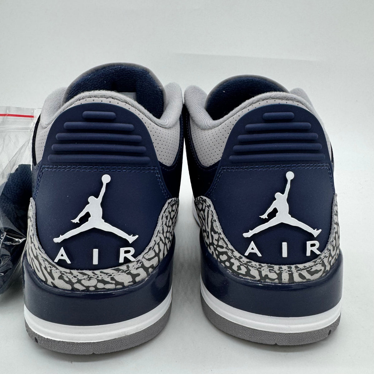 Jordan 3 Georgetown (2021)