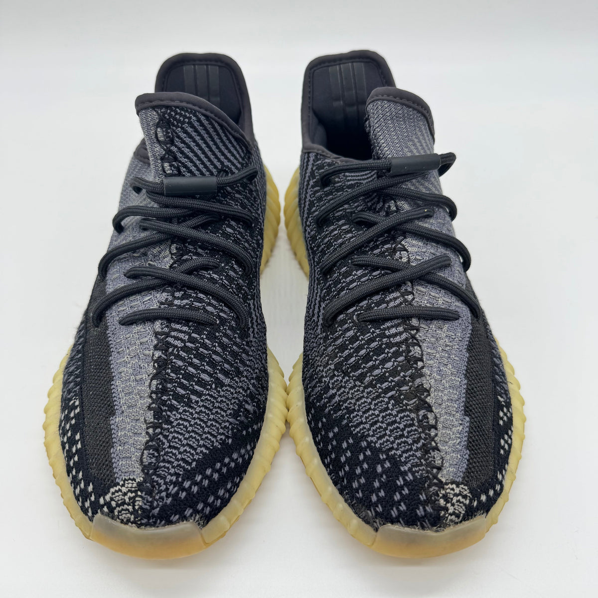 Adidas Yeezy Boost 350 V2 Carbon