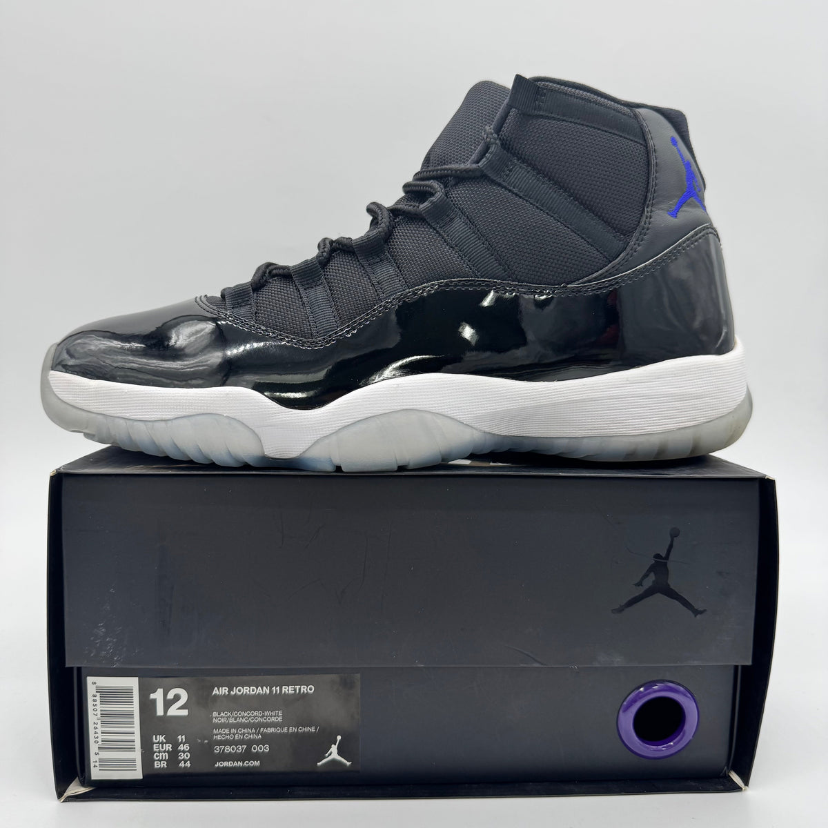 Jordan 11 Space Jam (2016)