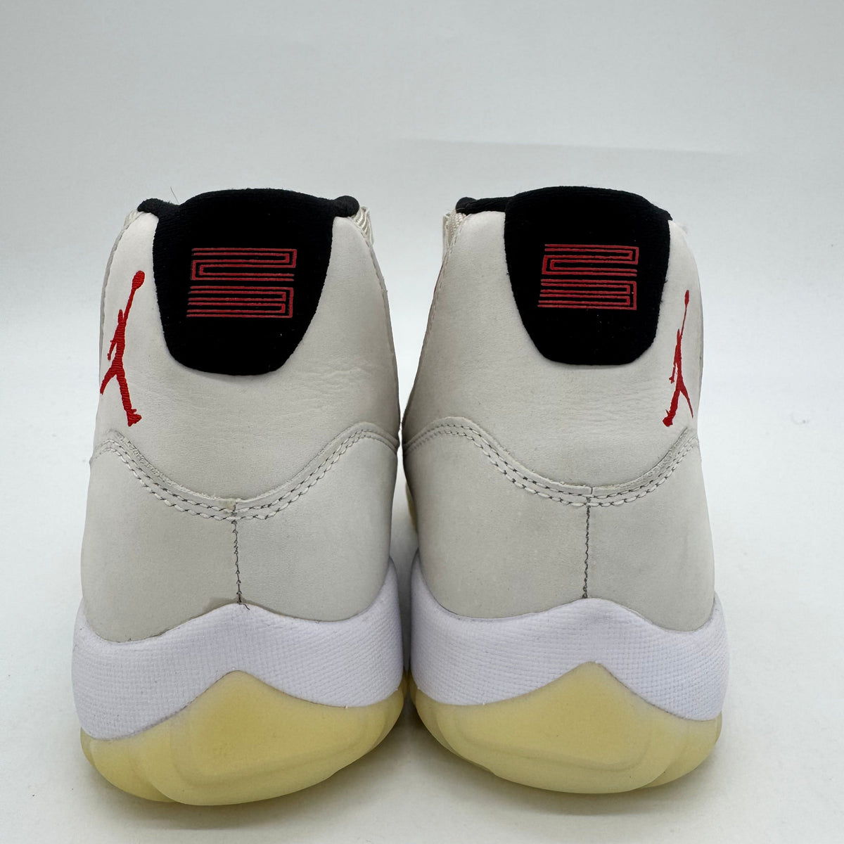 Jordan 11 Platinum Tint