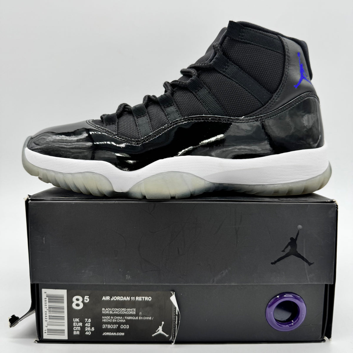 Jordan 11 Space Jam (2016)