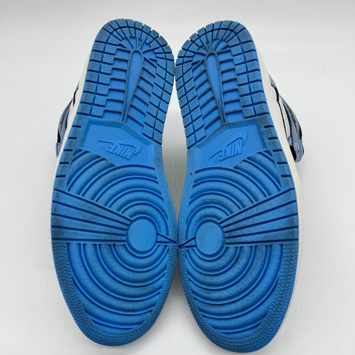 Jordan 1 High OG University Blue