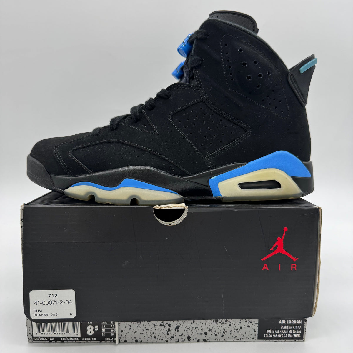 Jordan 6 UNC