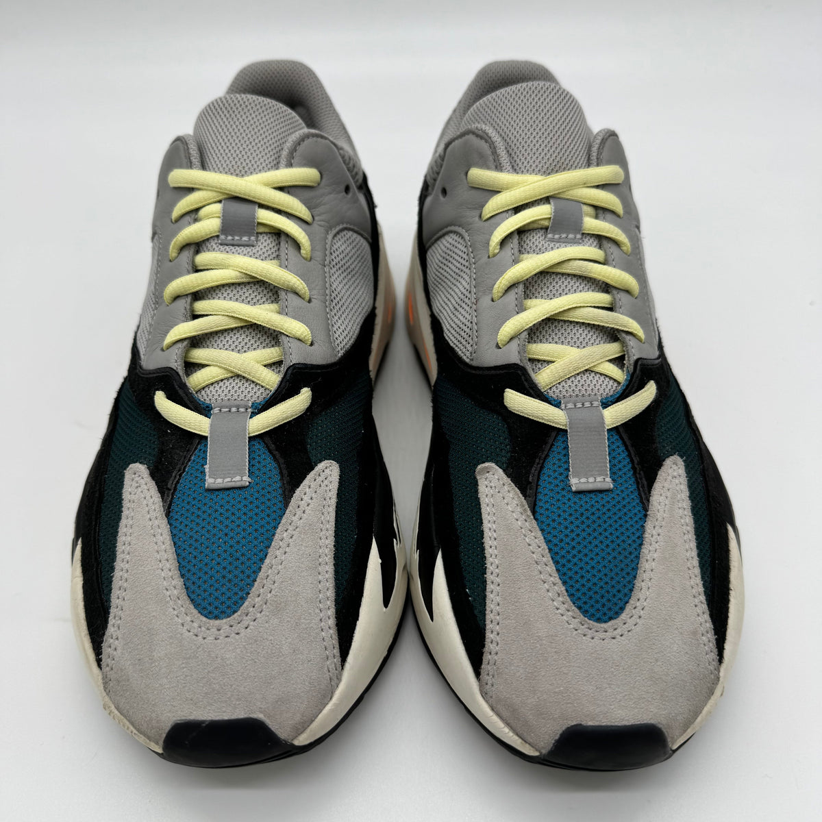 Adidas Yeezy Boost 700 Wave Runner