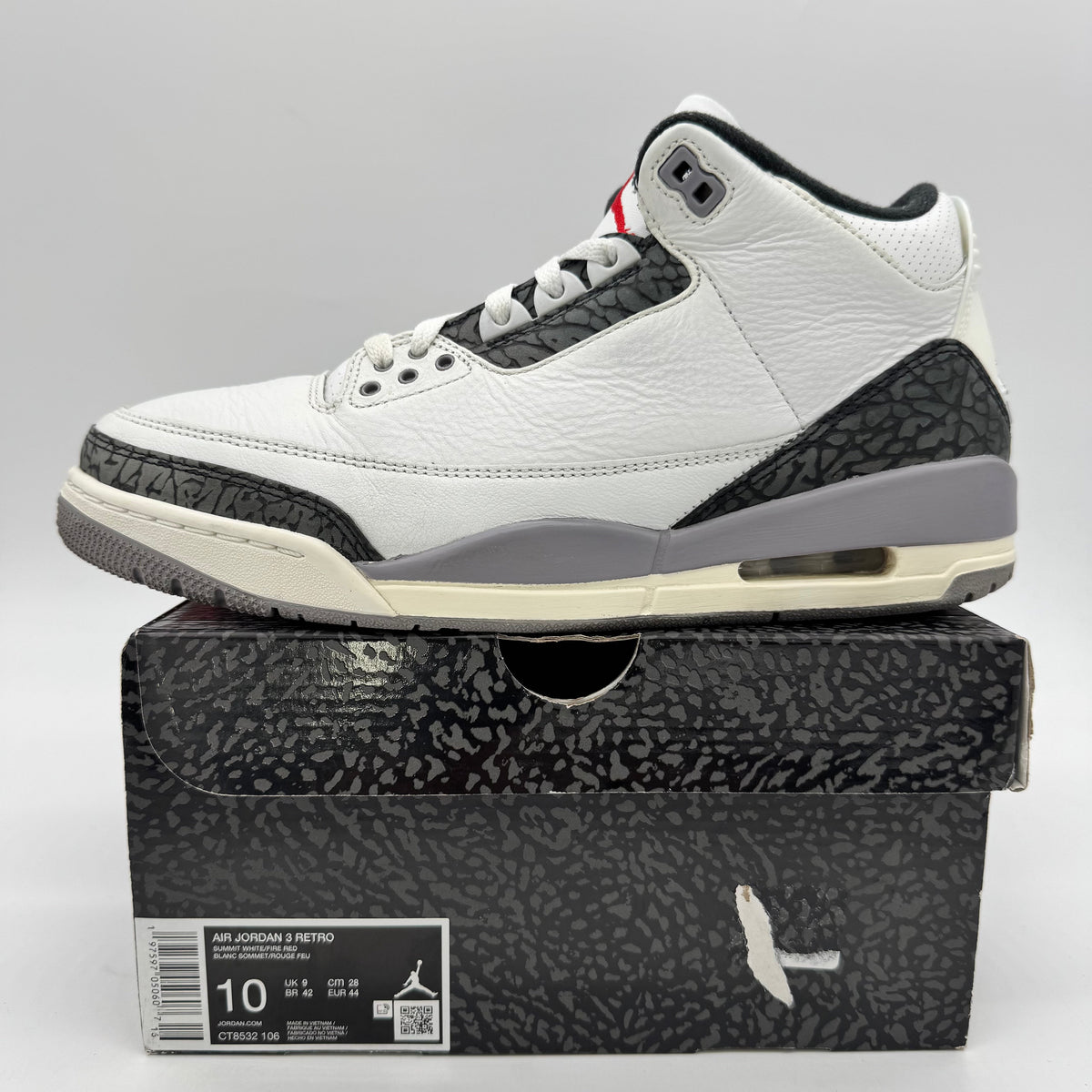 Jordan 3 Cement Grey