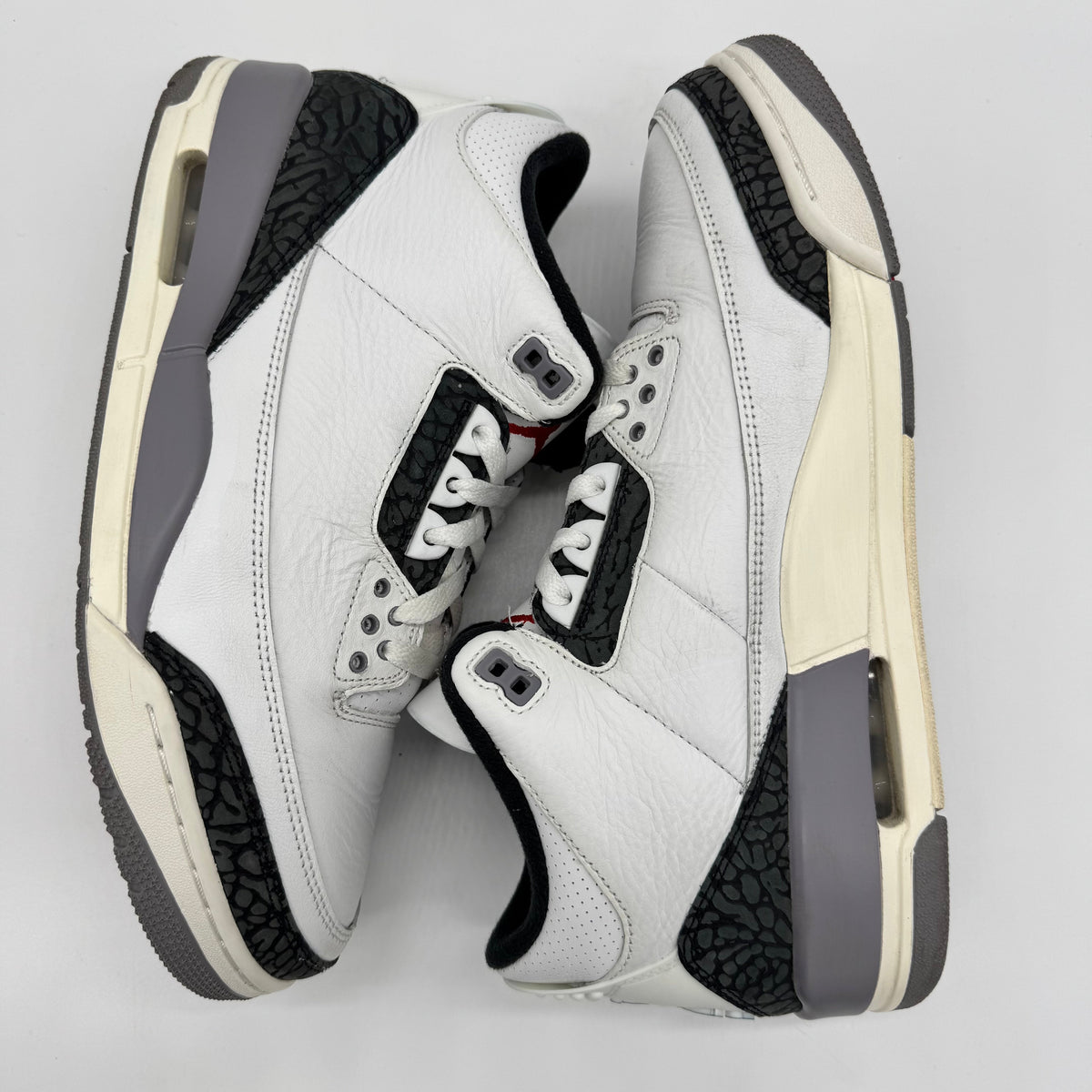Jordan 3 Cement Grey