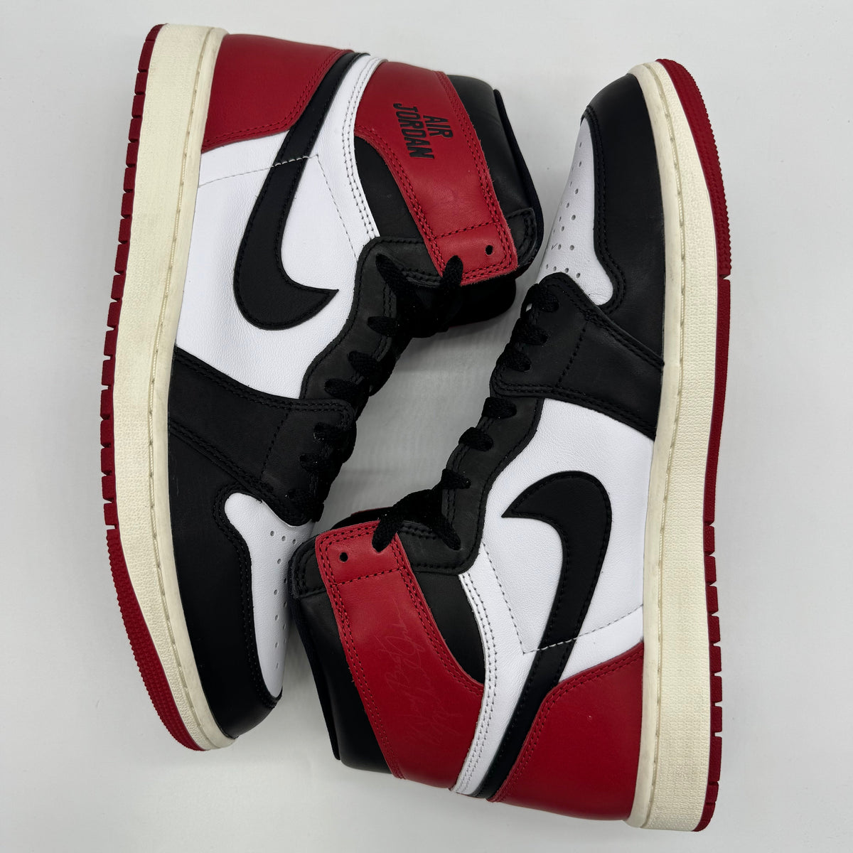 Jordan 1 High OG Black Toe Reimagined