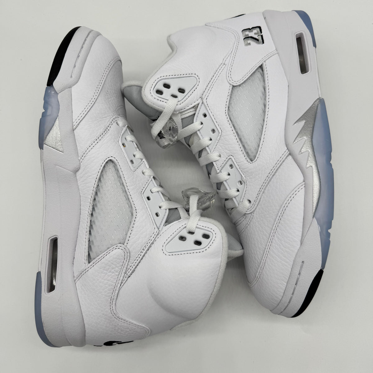 Jordan 5 White Metallic (2026)