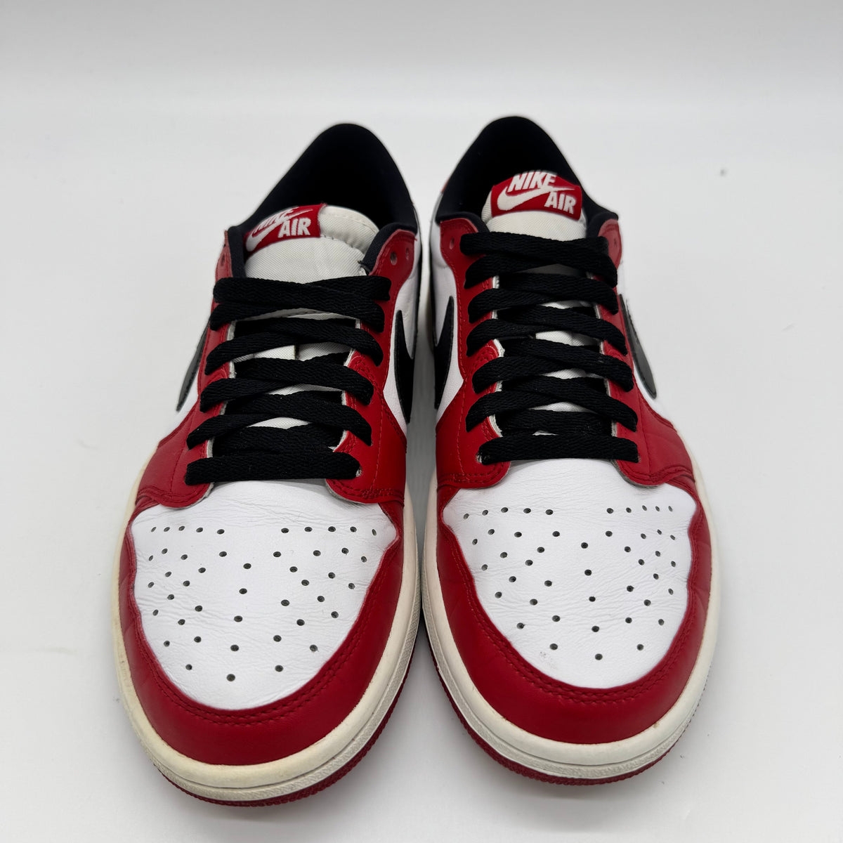 Jordan 1 Low Chicago (2016)