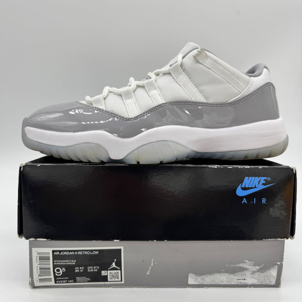 Jordan 11 Low Cement Grey